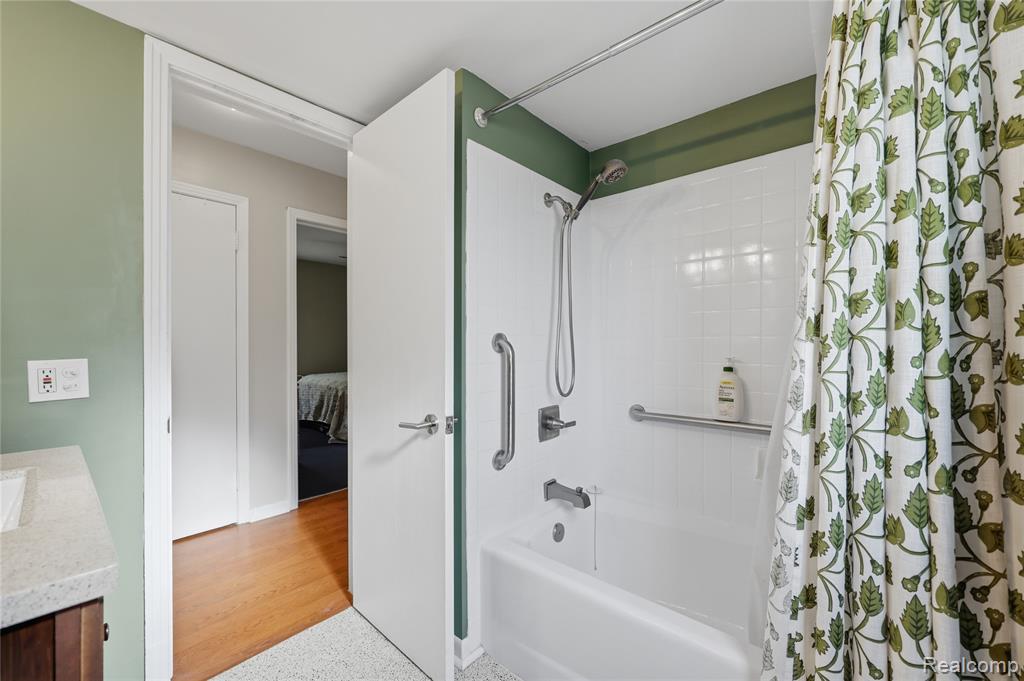 707 Donald Avenue, Royal Oak, MI 48073 — Photo 17