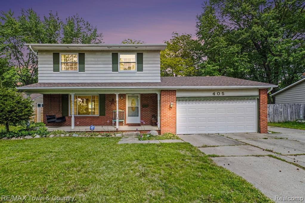 405 Terrace Drive, Flushing, MI 48433 — front exterior