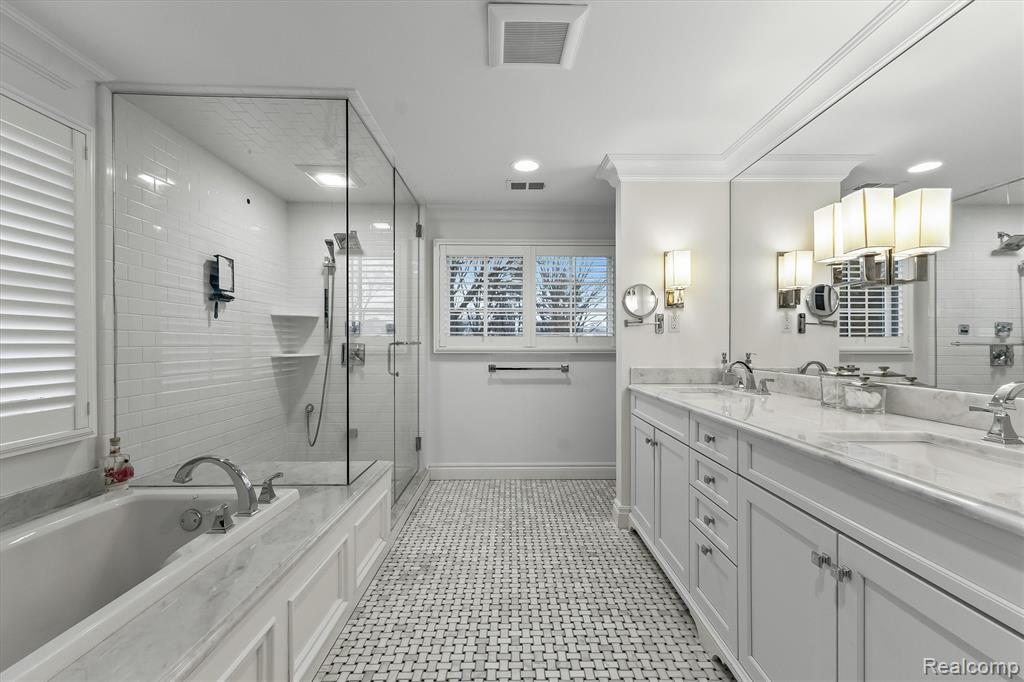 3390 Burning Bush Road, Bloomfield Hills, MI 48301 — Photo 34