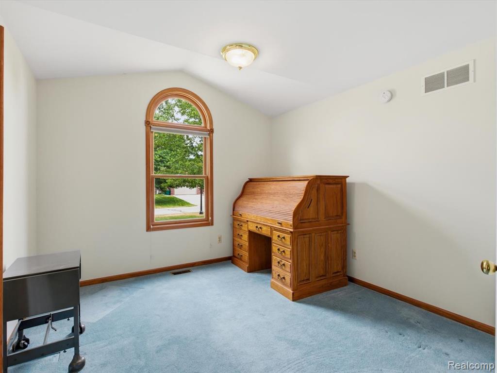 4305 Juniper Lane, Port Huron, MI 48060 — Photo 22