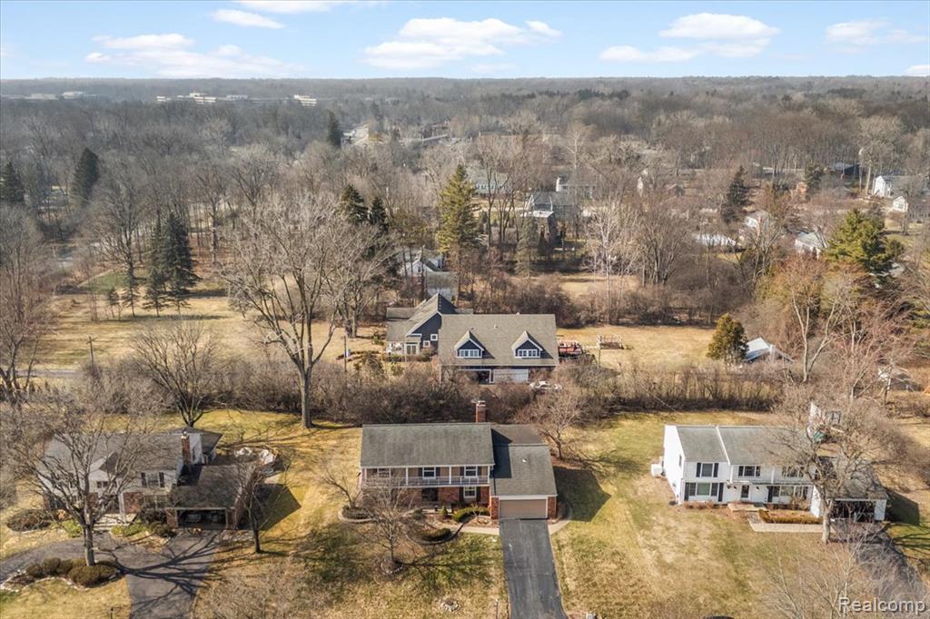 31065 Old Stage Road, Beverly Hills, MI 48025 — Photo 42