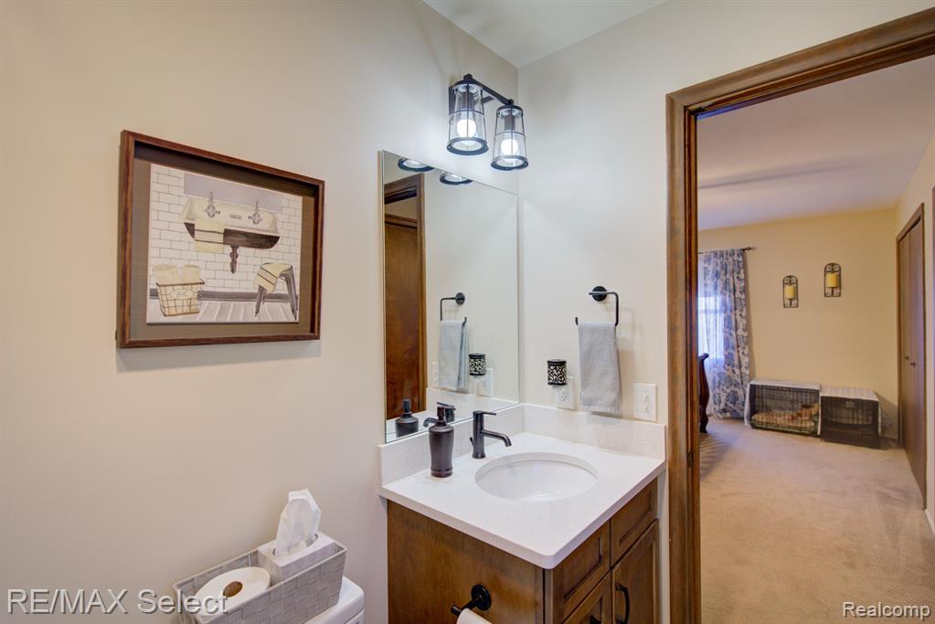 7233 JENNINGS Road, Swartz Creek, MI 48473 — Photo 19