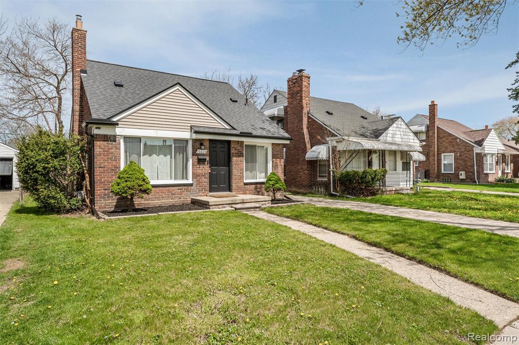 16829 Stricker Avenue, Eastpointe, MI 48021 — Photo 2