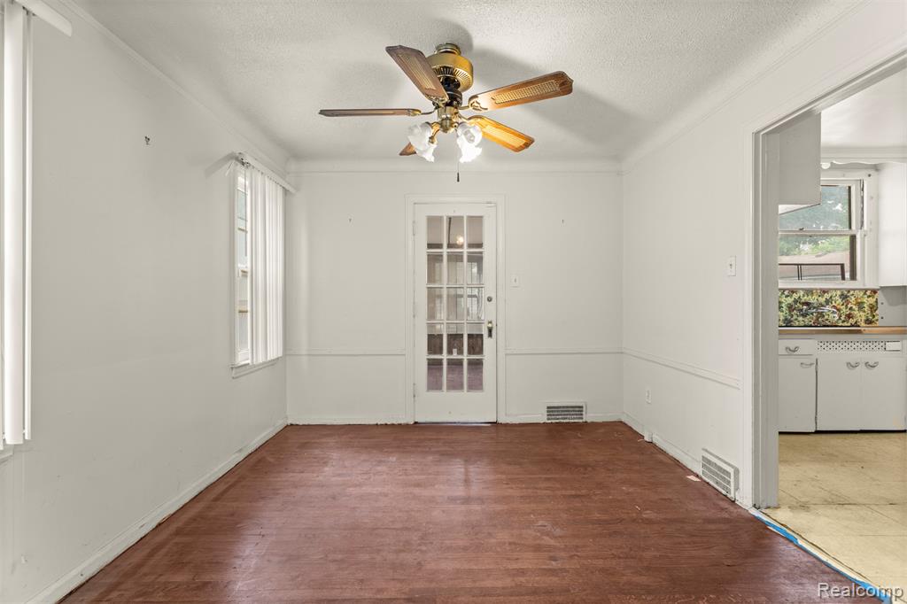 8547 Meyers Road, Detroit, MI 48228 — Photo 7