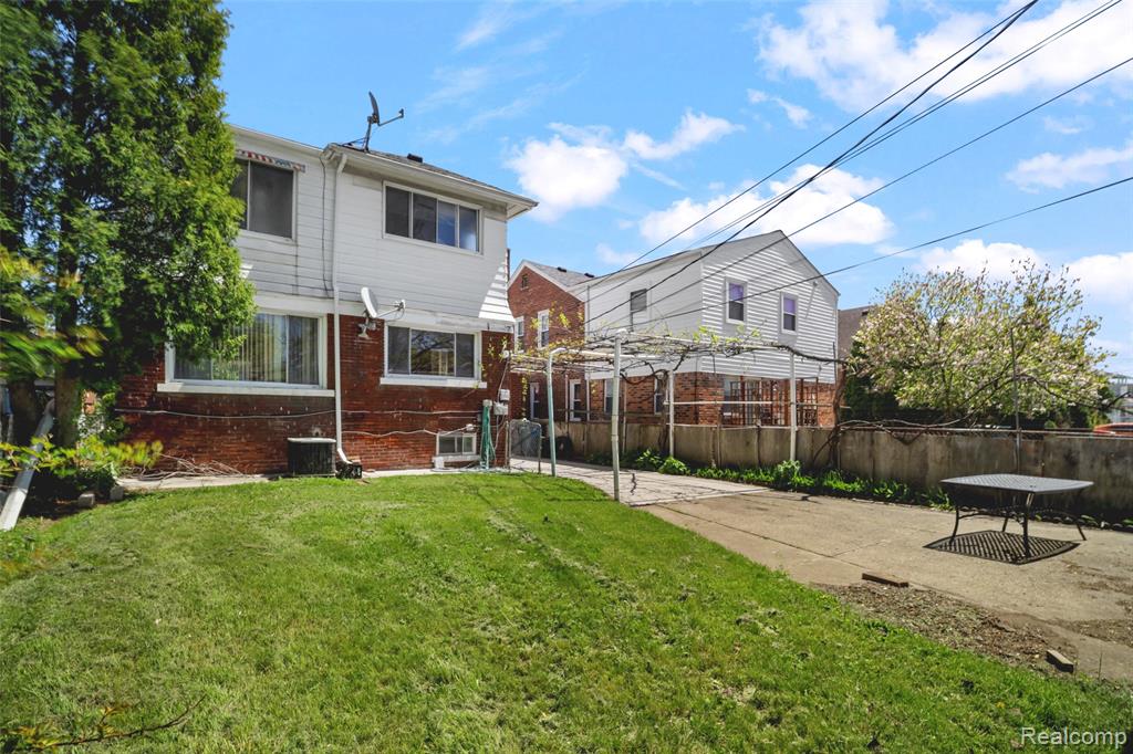 5003 Maple Street, Dearborn, MI 48126 — Photo 36