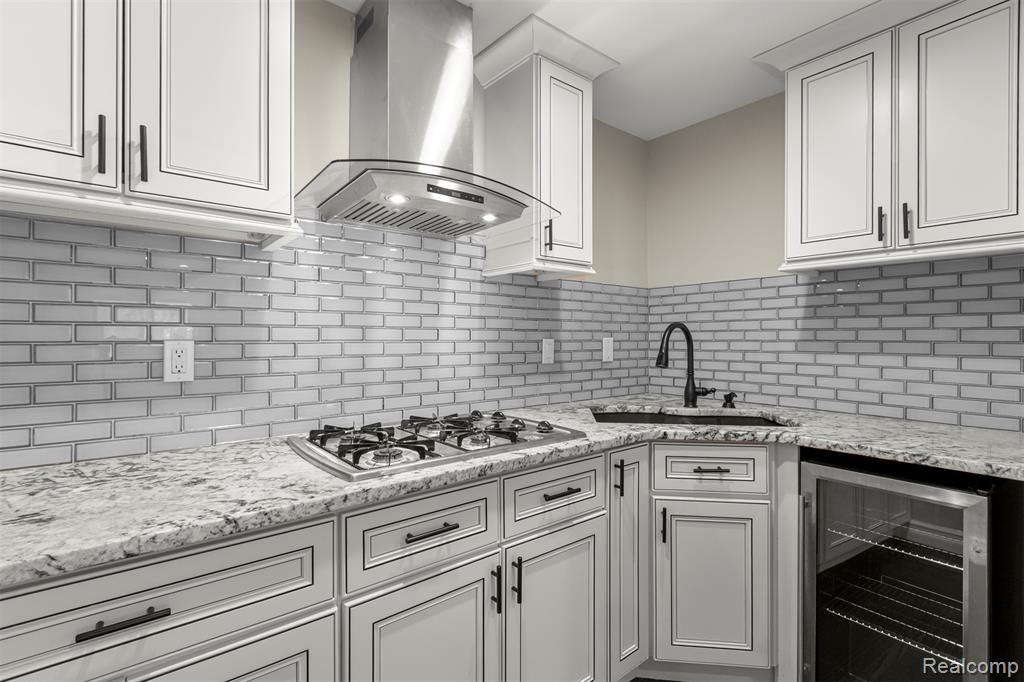 41925 South Drive, Canton, MI 48188 — Photo 24