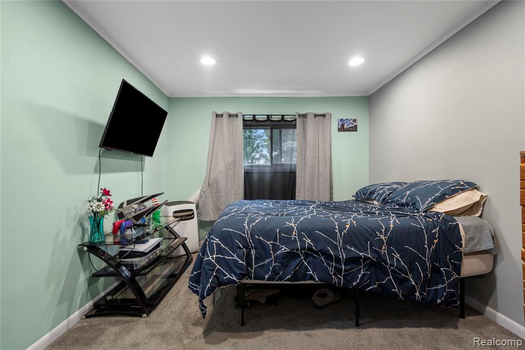 48425 Romeo Plank Road, Macomb, MI 48044 — Photo 20