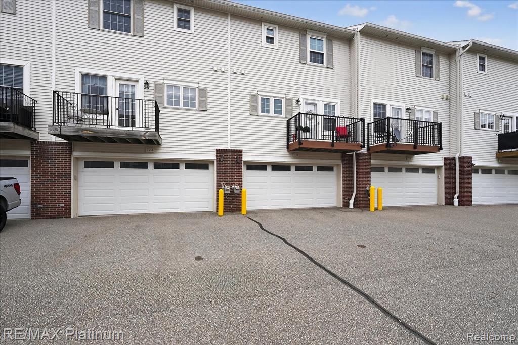 730 Eagle Drive, 14, Fenton, MI 48430 — Photo 35