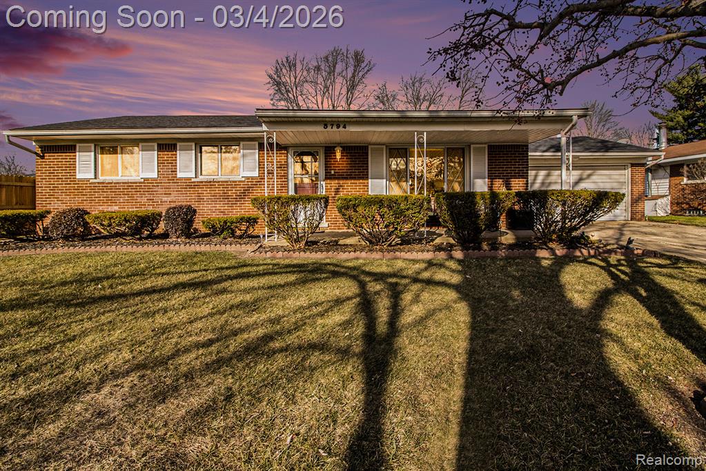 5794 Shetland Way, Waterford, MI 48327 — Photo 2