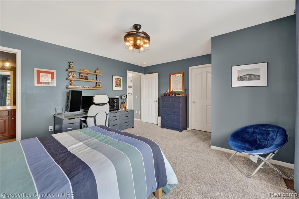 16224 Oak Forest Court W, Northville, MI 48168 — Photo 46