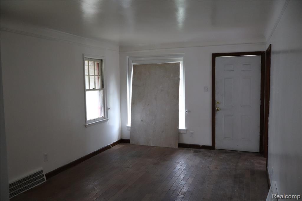 10934 Marne Street, Detroit, MI 48224 — Photo 5