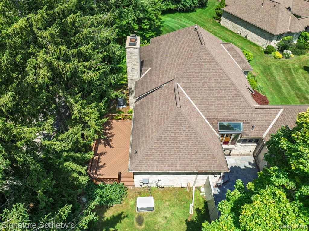 32326 Spruce Lane, Beverly Hills, MI 48025 — Photo 28