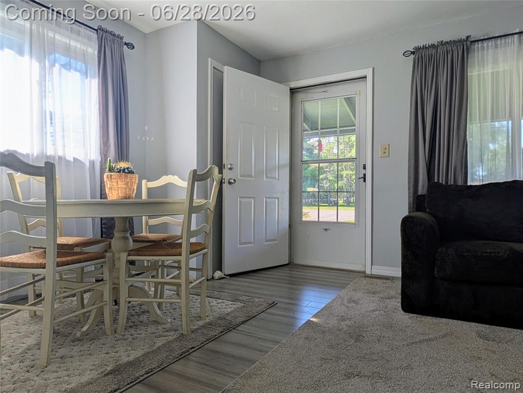4456 E Coldwater Road, Flint, MI 48506 — Photo 8