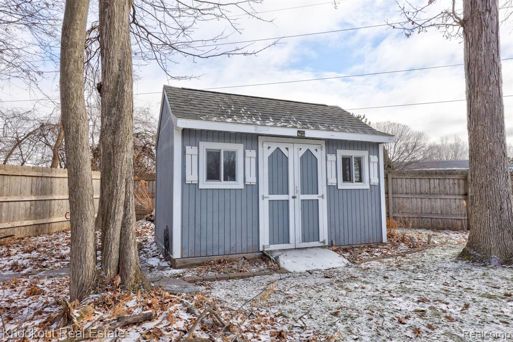 640 Timberwood Lane, Saginaw, MI 48609 — Photo 69