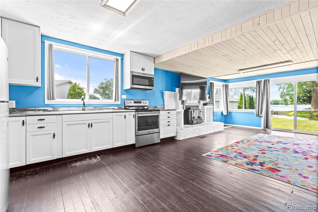 530 Roby Beach Drive, Coldwater, MI 49036 — Photo 18