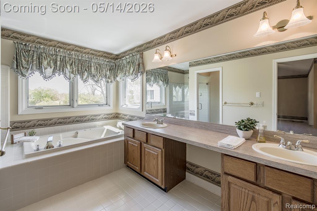 6357 Golf View Drive, Clarkston, MI — Photo 39