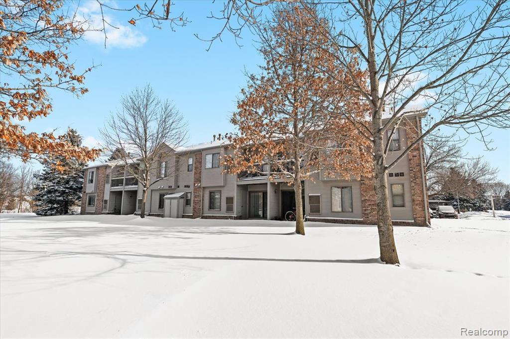 42714 Lilley Pointe Drive, 213, Canton, MI 48187 — Photo 25