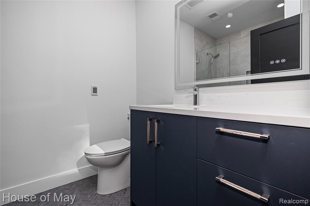 10890 Hillway Drive, White Lake, MI — Photo 38