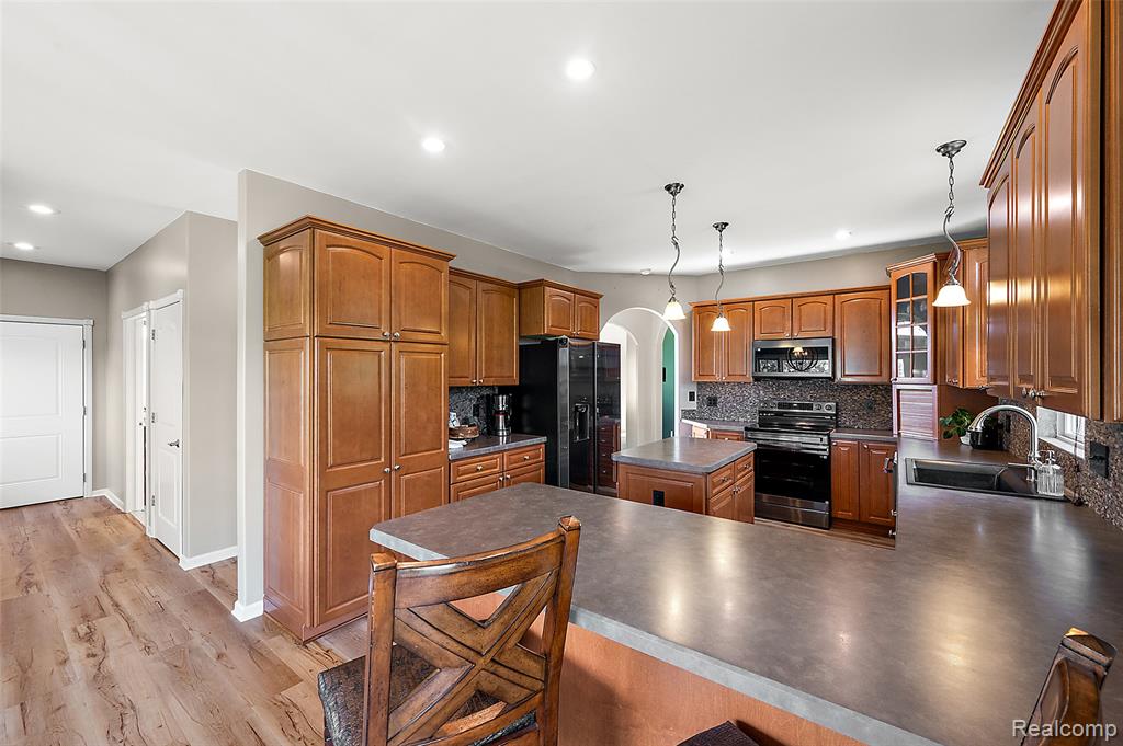 5035 Hidden Ridge Drive, Metamora, MI 48455 — Photo 22
