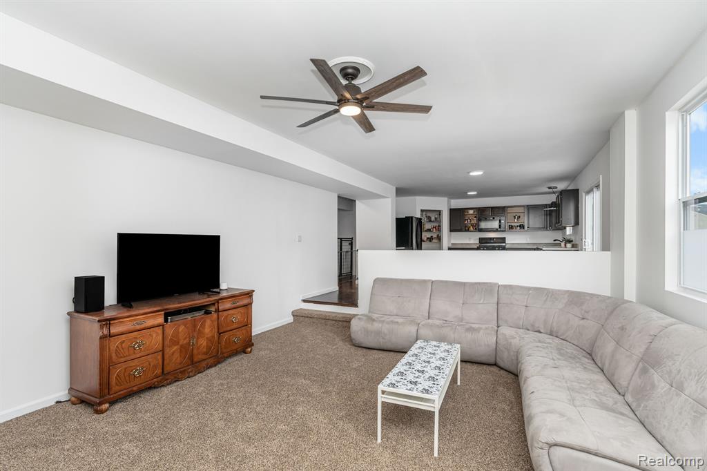 8415 Walnut Hill, Dexter, MI 48130 — Photo 19