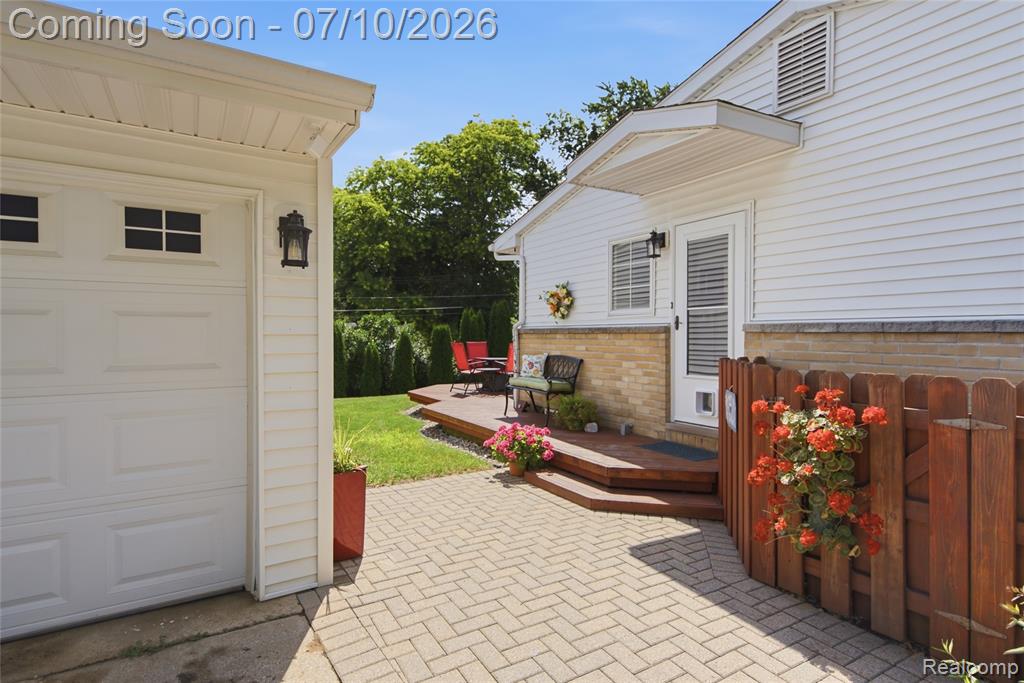 4844 Whitlow Boulevard, Commerce Twp, MI 48382 — Photo 12