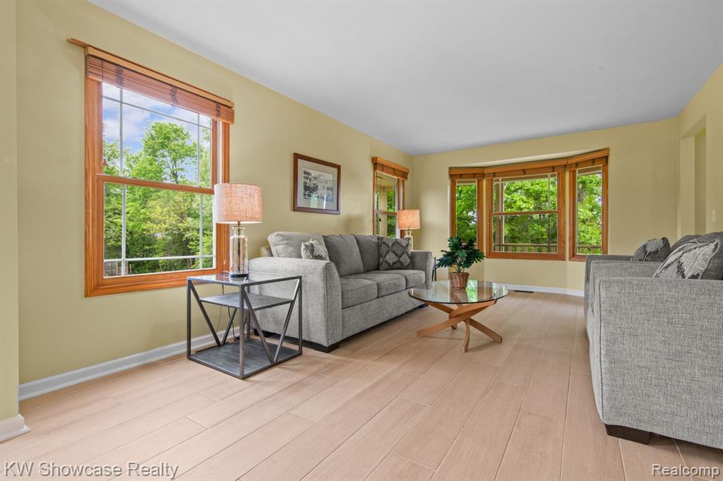 4900 GRASS LAKE Road, White Lake, MI 48383 — Photo 5