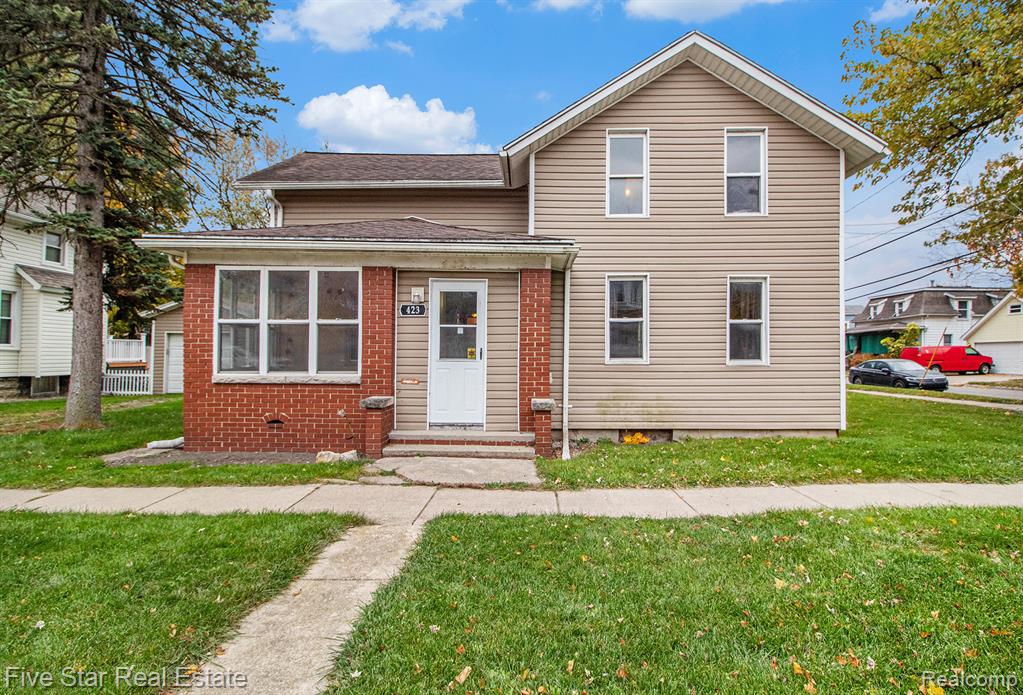 423 W 7th Street, Monroe, MI 48161 — front exterior