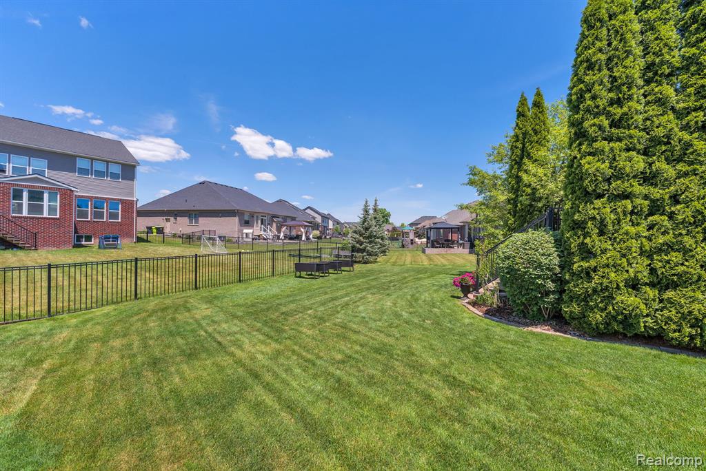 55477 Snead Drive, Macomb, MI 48042 — Photo 8