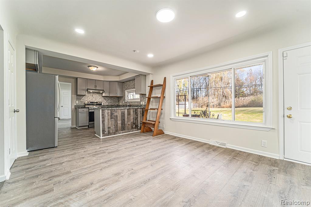 24614 TAFT Road, Novi, MI — Photo 5