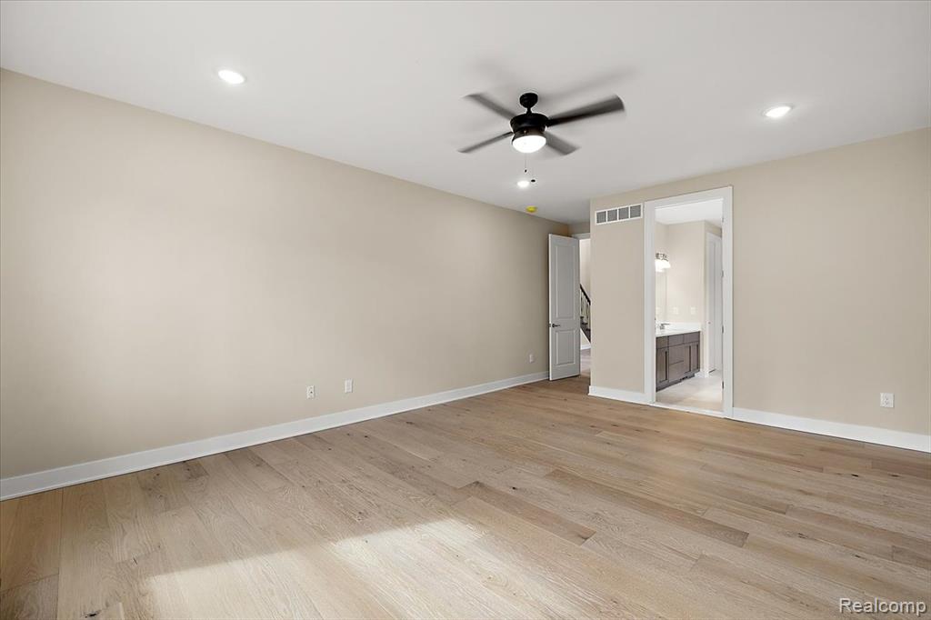 24244 Tullymore Drive, Macomb, MI 48042 — Photo 32