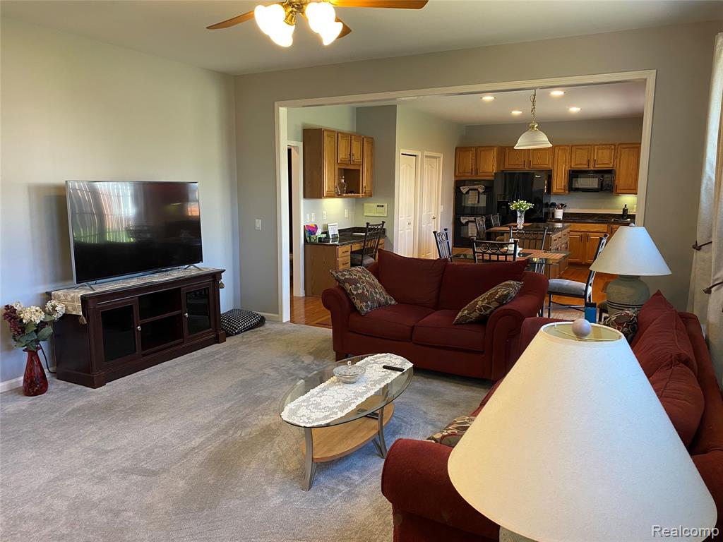 721 Enchantment Drive, Rochester Hills, MI 48307 — Photo 20