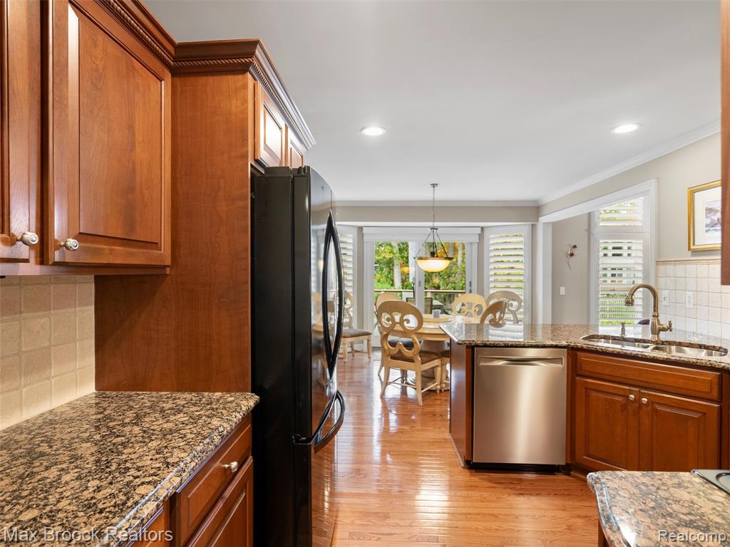 51197 Blackhawk Lane, Macomb, MI 48042 — Photo 17