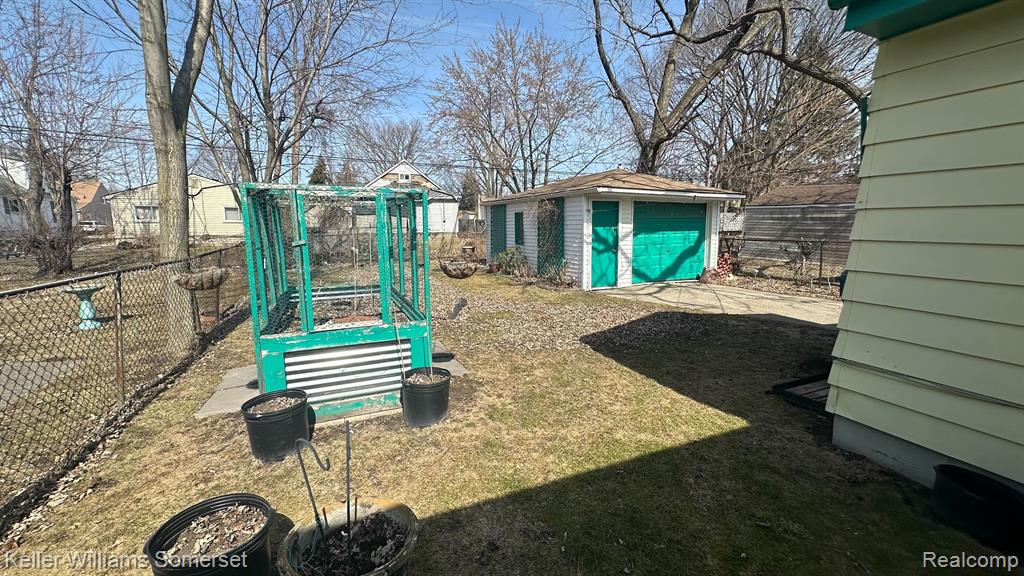 7551 STUDEBAKER Avenue, Warren, MI 48091 — Photo 6