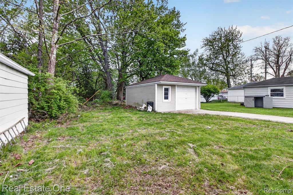 7420 Drexel Street, Dearborn Heights, MI 48127 — Photo 23