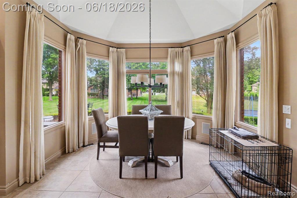 55260 Belmont Drive, Shelby Twp, MI 48315 — Photo 8