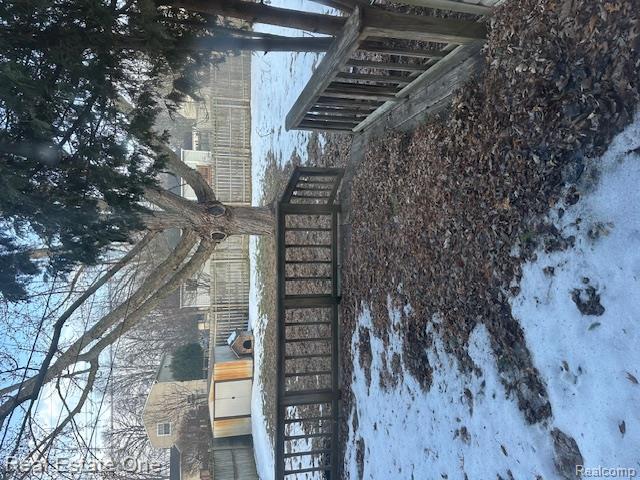 942 Hogarth Avenue, Waterford, MI 48328 — Photo 7