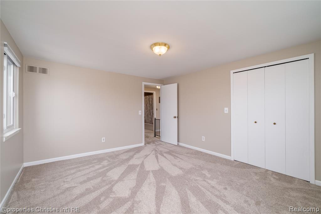 6158 Courtland Drive, Canton, MI 48187 — Photo 21