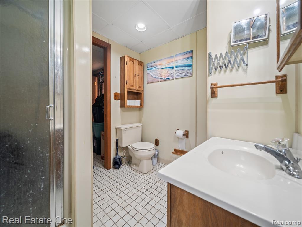 9425 Galatian Drive, Whitmore Lake, MI 48189 — Photo 21