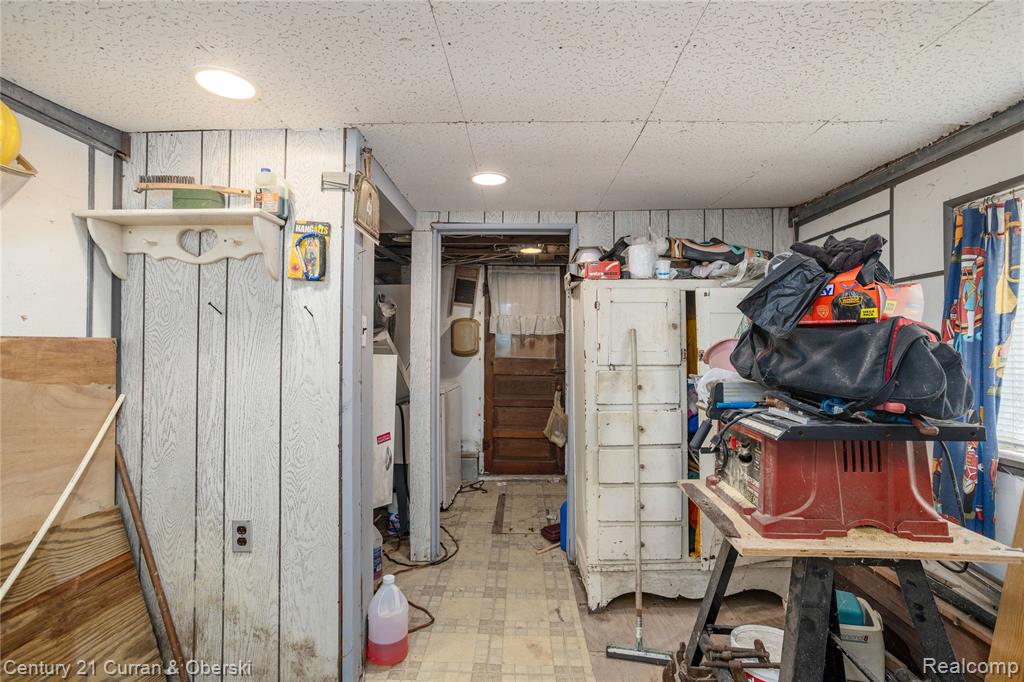 7310 Lakeshore Drive, Newport, MI 48166 — Photo 19