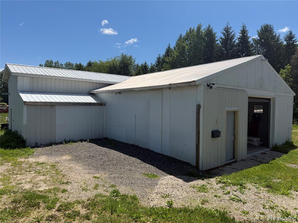 1246 House Road, Webberville, MI 48892 — Photo 3