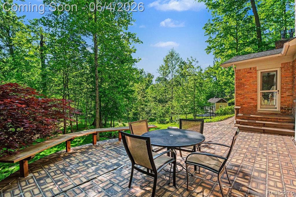 22586 N Nottingham Drive, Beverly Hills, MI 48025 — Photo 6
