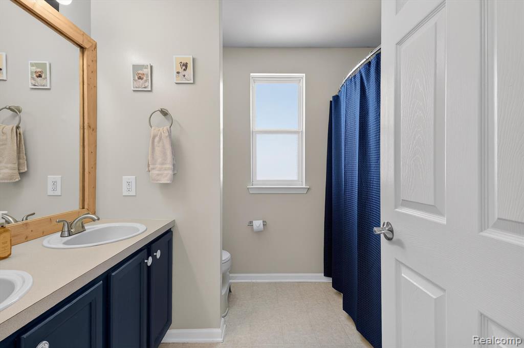 7526 Carlton Drive, Ypsilanti, MI 48197 — Photo 25