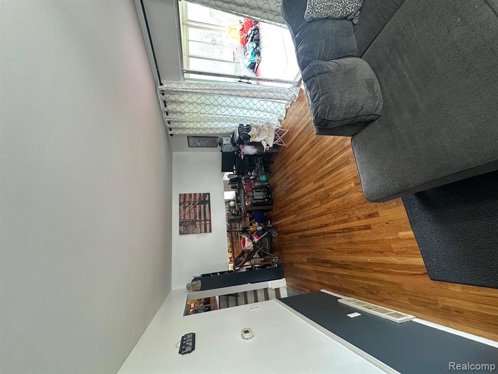 5076 Spring Well Lane, Grand Blanc, MI 48439 — Photo 8