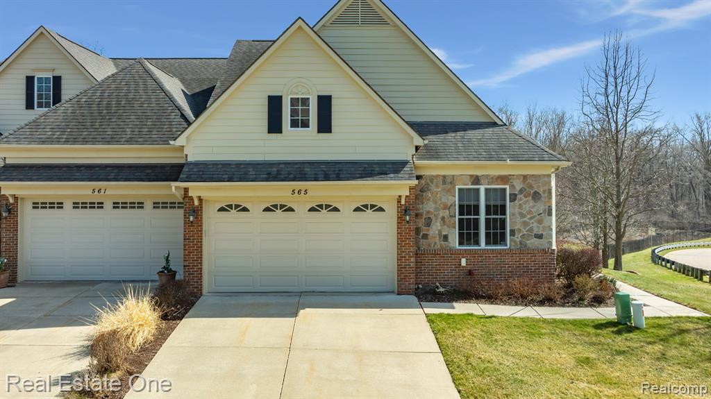 565 ANDOVER Court, Rochester Hills, MI 48306 — Photo 3