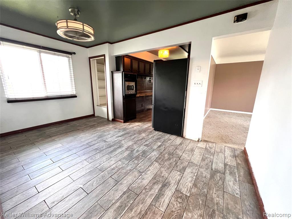 913 Cameron Avenue, Pontiac, MI 48340 — Photo 12