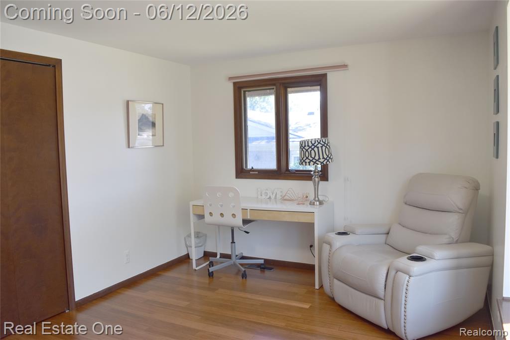 5324 Greenbriar Drive, West Bloomfield, MI 48323 — Photo 24