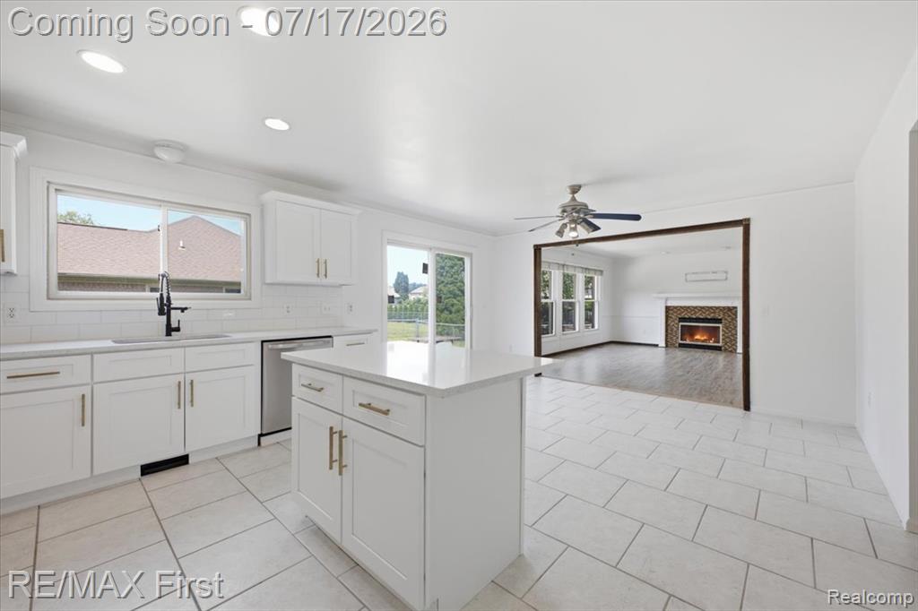50443 Middle River Drive, Macomb, MI 48044 — Photo 21
