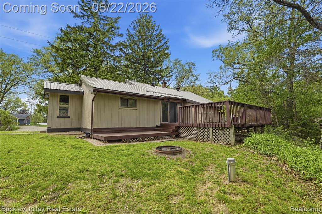 9255 Evergreen Road, Brighton, MI 48116 — Photo 24