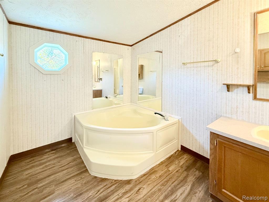 10846 Ashley Court, Willis, MI 48191 — Photo 19