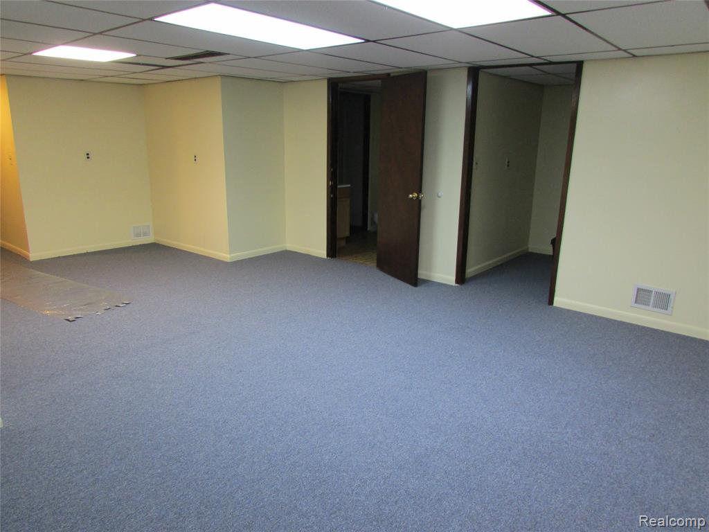 8590 N CANTON CENTER Road, Canton, MI 48187 — Photo 11
